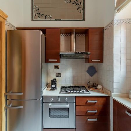 Iflat Elegant And Luxury Apartment Near Pantheon Rome Exterior photo